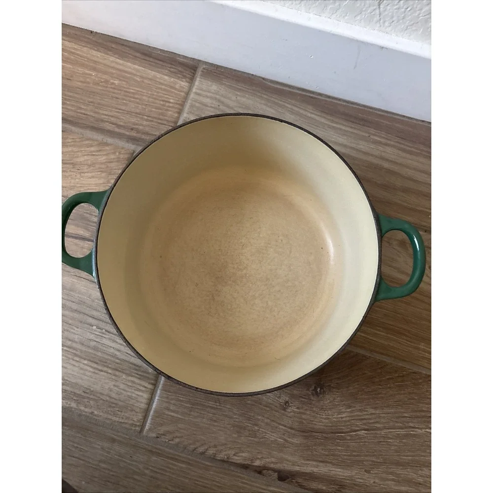 Le Creuset 24 Green Enameled Cast Iron 4.5 Qt Stockpot French Dutch Oven Pan Lid